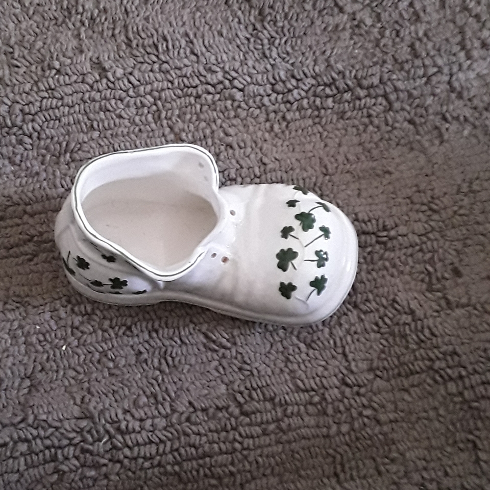 Planter - Picture 2 of 4